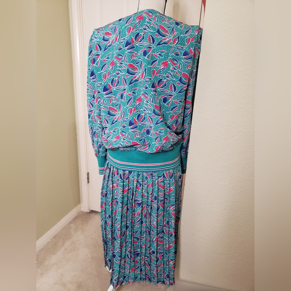 Vintage Evanna top and skirt polka-dot pleated - Picture 6 of 6